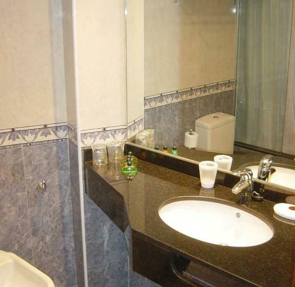 اتاق استاندارد یک نفره, Sunway Playa Golf & Spa Sitges