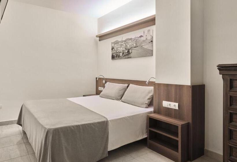 Family flat with sea view, Sunway Playa Golf & Spa Sitges