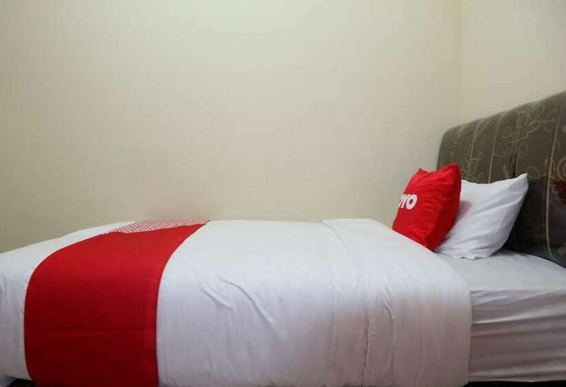 Pokój Standard Jednoosobowy, Reddoorz Syariah At D Rizs Homestay