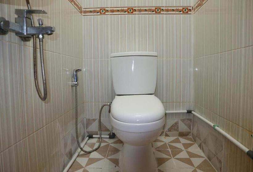Номер Стандарт Индивидуальный, Reddoorz Syariah At D Rizs Homestay