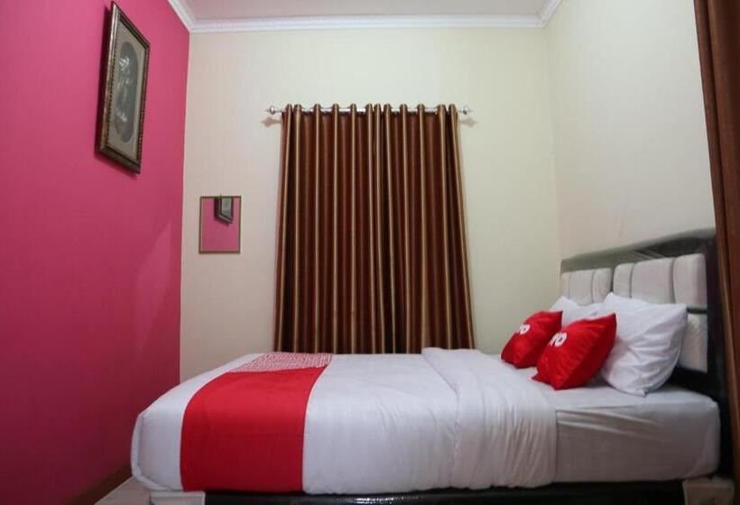 Pokój Standard, Reddoorz Syariah At D Rizs Homestay