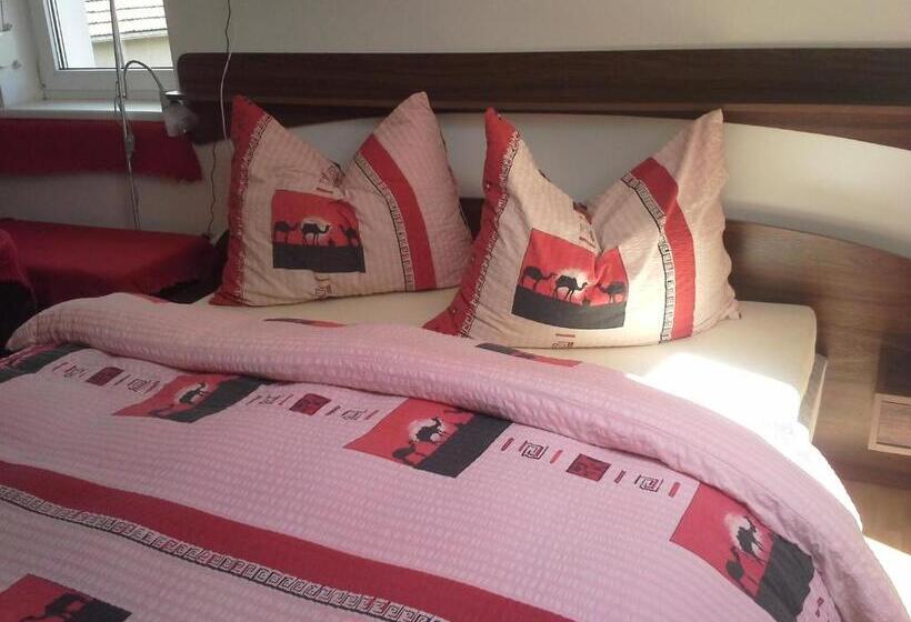 اتاق استاندارد چهار تخته, Vila Patricie