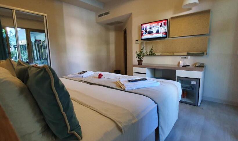 Номер Deluxe, The D Hotel Spa & Resort