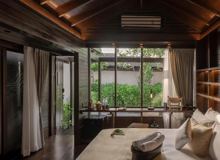 Номер Deluxe Вид на Бассейн, The Spa Resorts   Lamai Beach