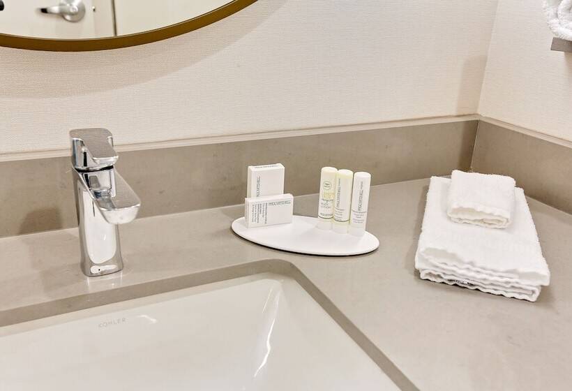 סוויטה, Fairfield Inn & Suites Bardstown