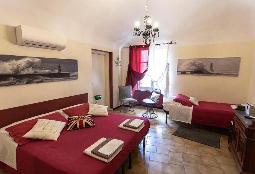 اتاق لوکس سه تخته, Antico Pozzo Bed And Breakfast