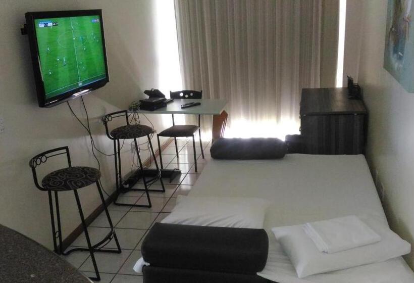 带1个卧室的带阳台的公寓, Apart Hotel Quartier Latin