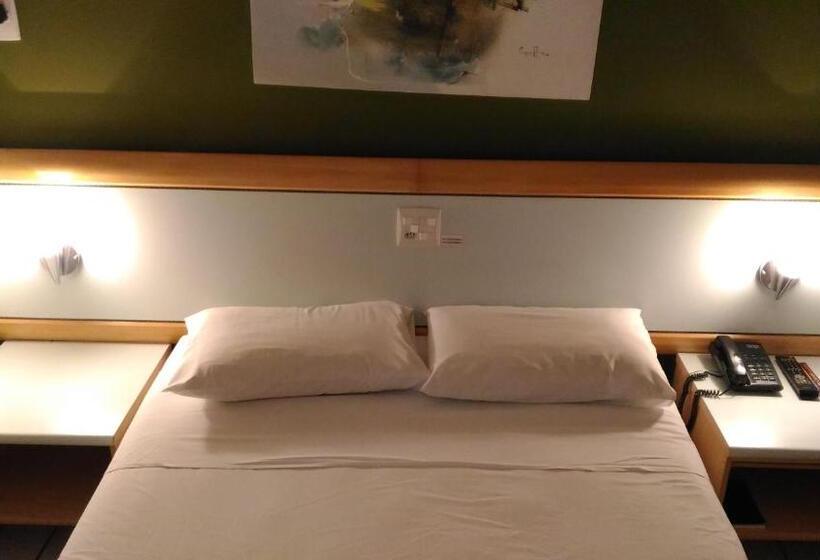 Апартаменты 1 Спальня с Балконом, Apart Hotel Quartier Latin