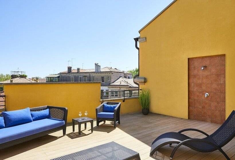 Люкс с Балконом, Indigo Venice   Sant Elena, An Ihg