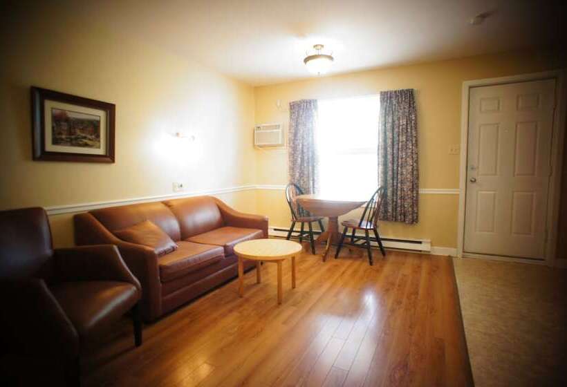 Люкс, Silverwood Inn & Suites