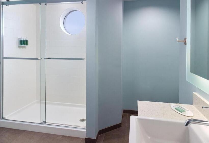 Представительский люкс с балконом, Springhill Suites By Marriott Pensacola Beach