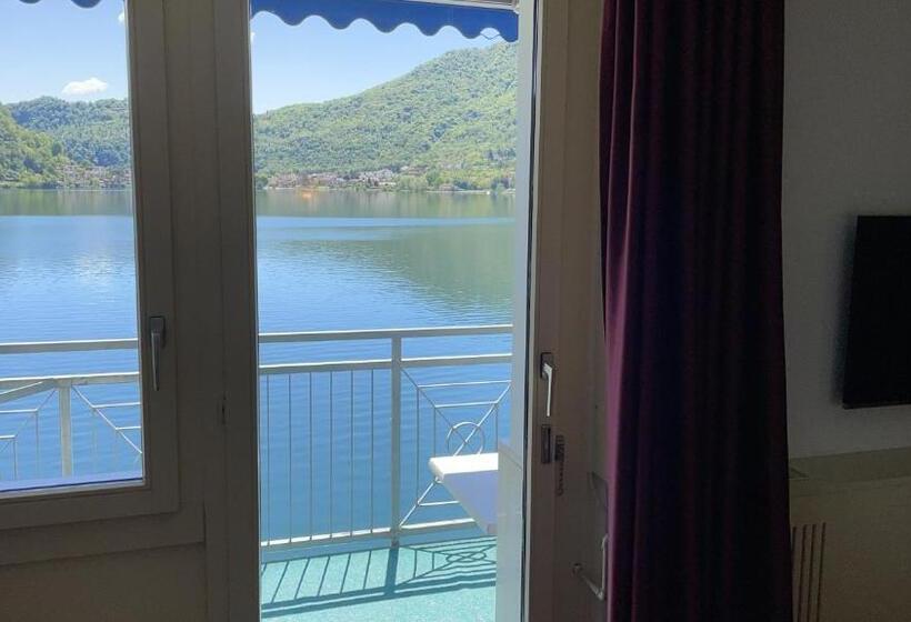 Номер Стандарт, Tresa Bay