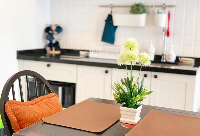 اتاق خانوادگی, Summer Condo Hua Hin Room710