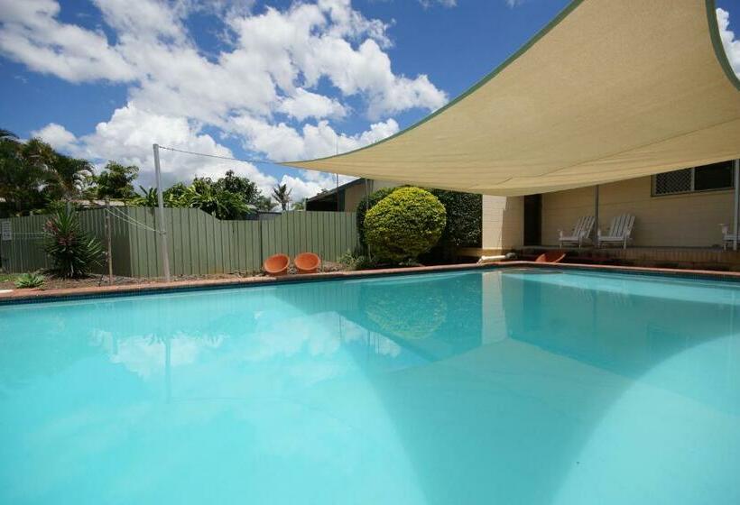 이코노미 룸, Bundaberg Park Village