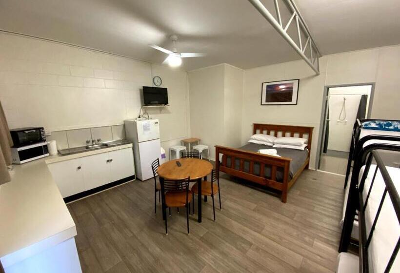 패밀리 룸, Bundaberg Park Village