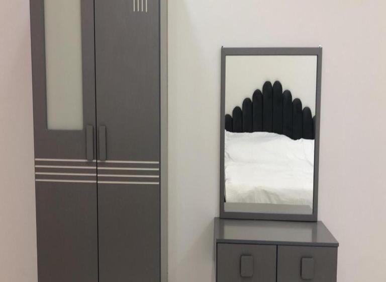 اتاق لوکس, Iwaa Alkharj Apartments