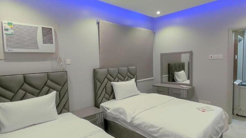 اتاق لوکس, Iwaa Alkharj Apartments