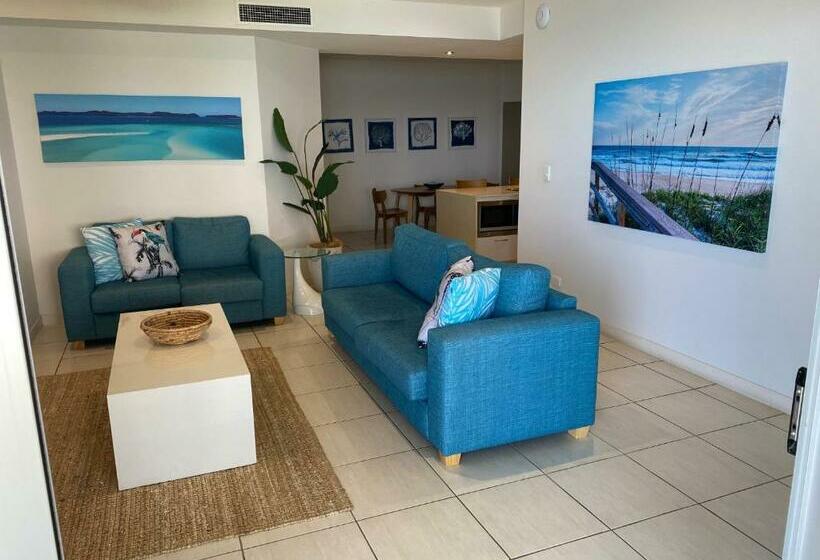 ２ベッドルームアパートメント, Coral Cove Apartments