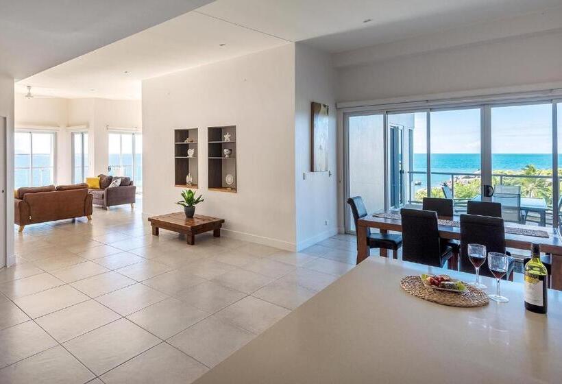 １ベッドルームのデラックスアパートメント, Coral Cove Apartments