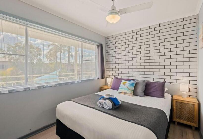 Номер Стандарт, Pacific Motor Inn