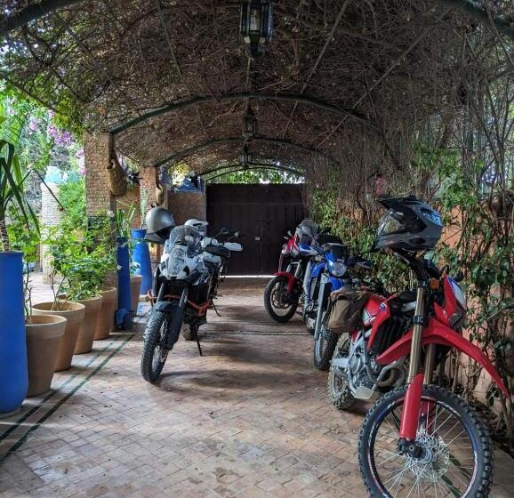 اتاق استاندارد سه نفره, Les Jardins De Ryad Bahia