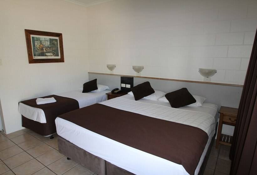 Quarto Estandar, Colonial Rose Motel
