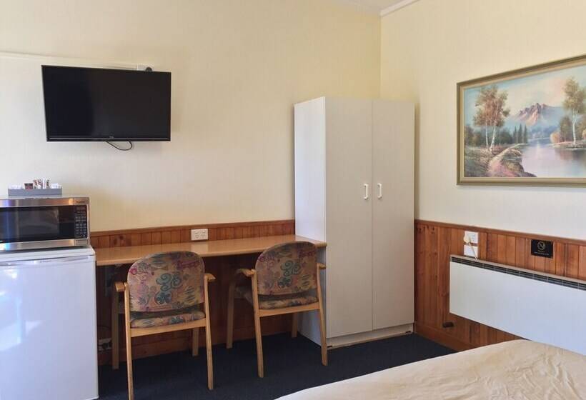패밀리 룸, Lithgow Valley Motel
