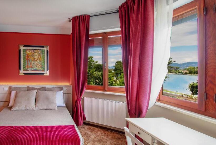 Четырехместный Номер Стандарт, Villa Ori B&b