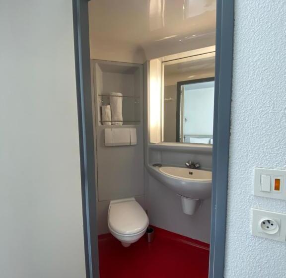 اتاق استاندارد سه نفره, Boutique Hotel Lumaa Marinero