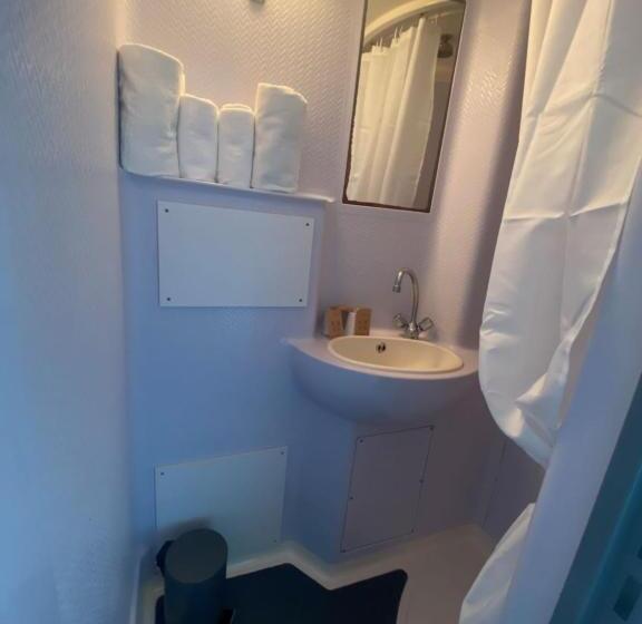 اتاق استاندارد سه نفره, Boutique Hotel Lumaa Marinero