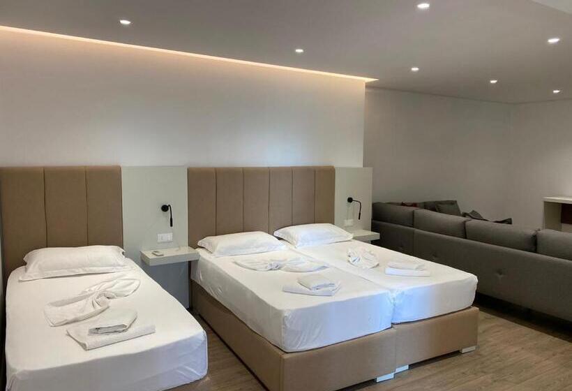 סוויטה משפחתית, Eval Hotel Sarande