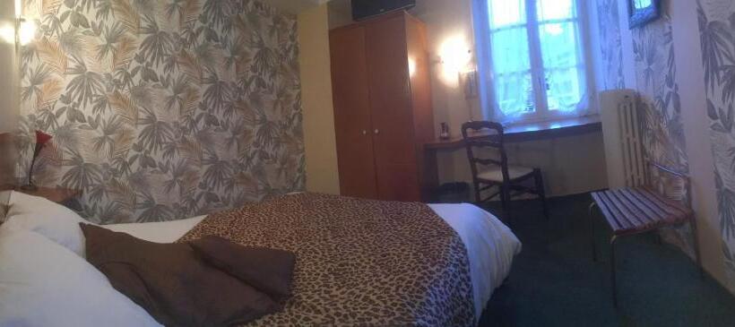 Номер Стандарт, Hôtel Restaurant Aux Armes D Estaing   Kb Hotel Group