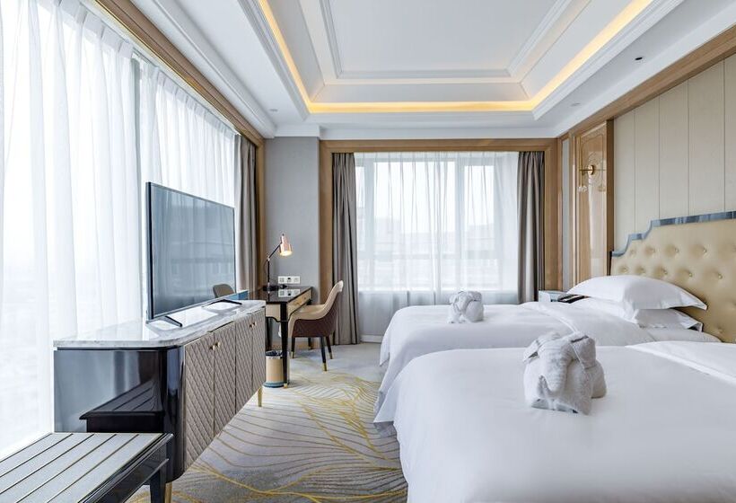 اتاق سوپریور, Chengdu Boyun Jinjiang