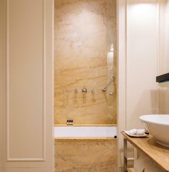 Quarto standard, Bairro Alto
