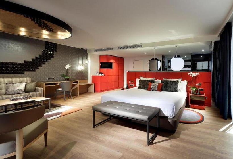 إستوديو قياسى, Hard Rock Hotel Tenerife