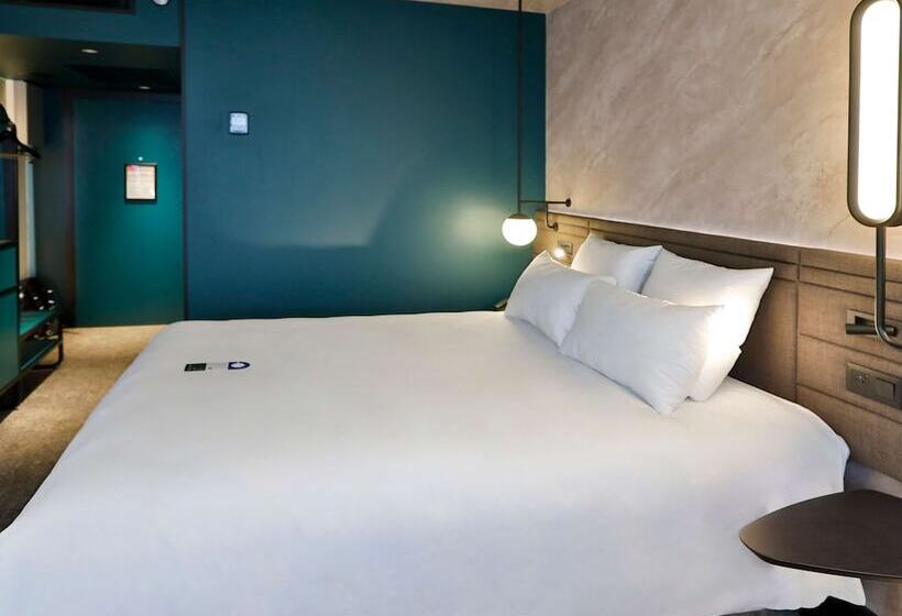Номер Стандарт Двуспальная Кровать, Novotel Warszawa Centrum