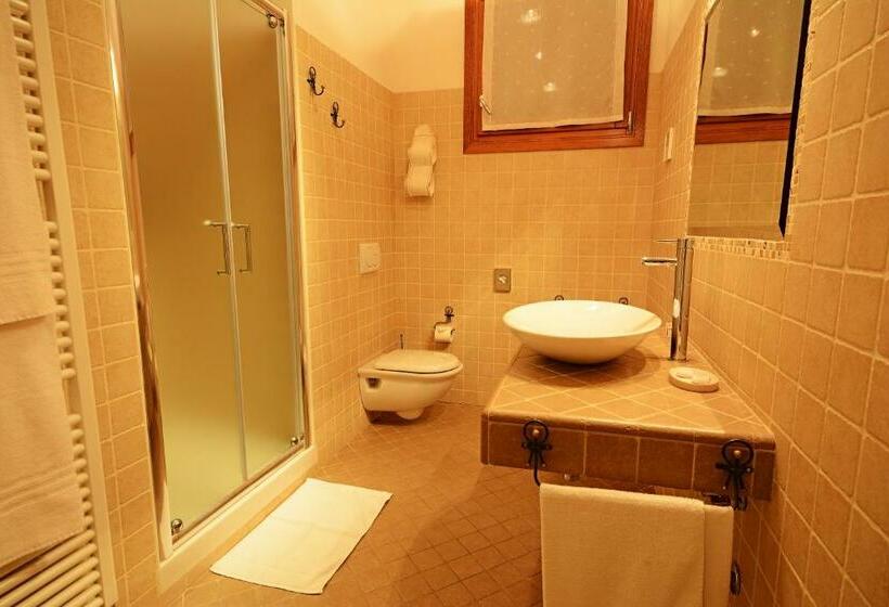 Номер Стандарт, Locanda Gli Ulivi