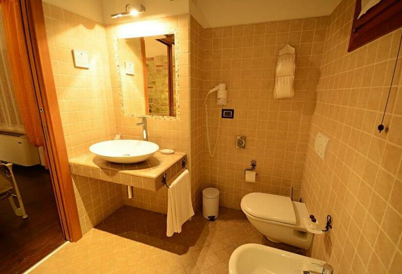 Номер Стандарт, Locanda Gli Ulivi
