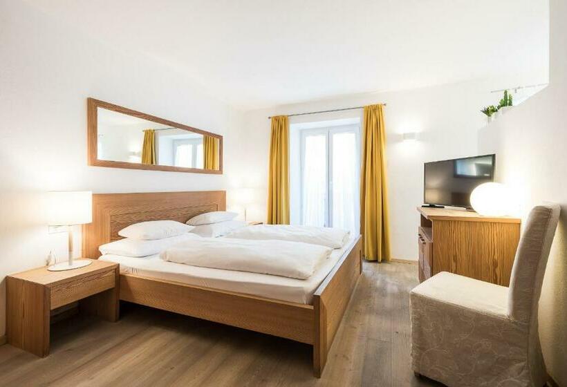Номер Стандарт, Boutique Hotel Zum Rosenbaum