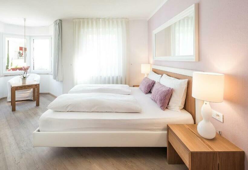 Люкс, Boutique Hotel Zum Rosenbaum