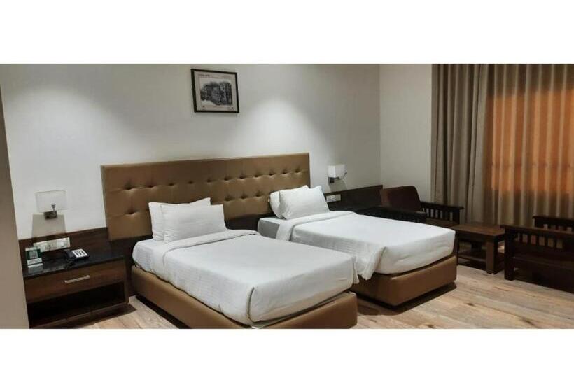 Номер Superior, The Byke Suraj Club, Junagadh