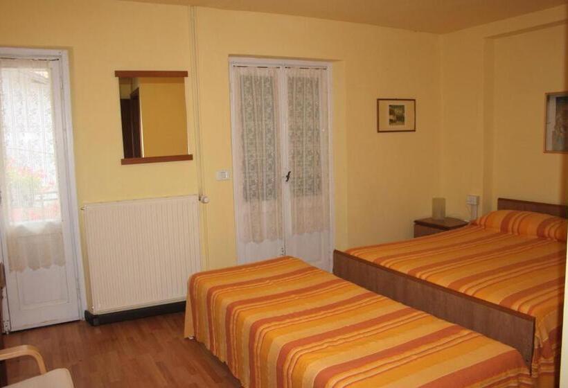 Номер Стандарт Трехместный, Locanda Del Pittore