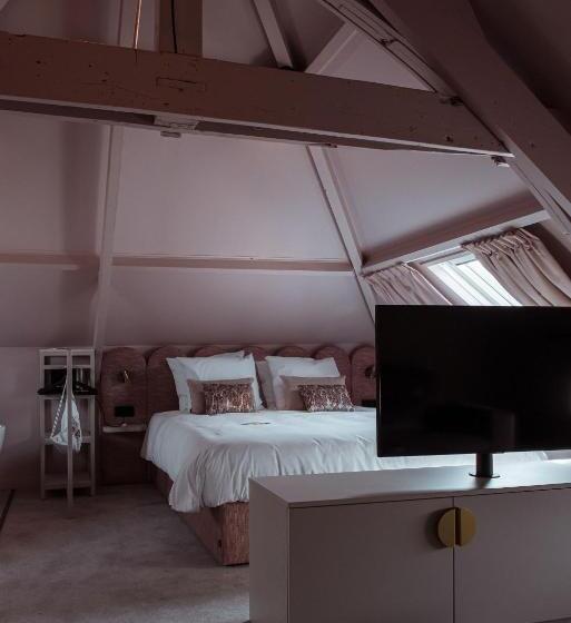 디럭스 4인 룸, Boutique Hotel Restaurant Bal