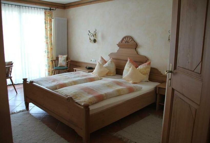 Номер Стандарт, Jagdhotel Sudetenhof