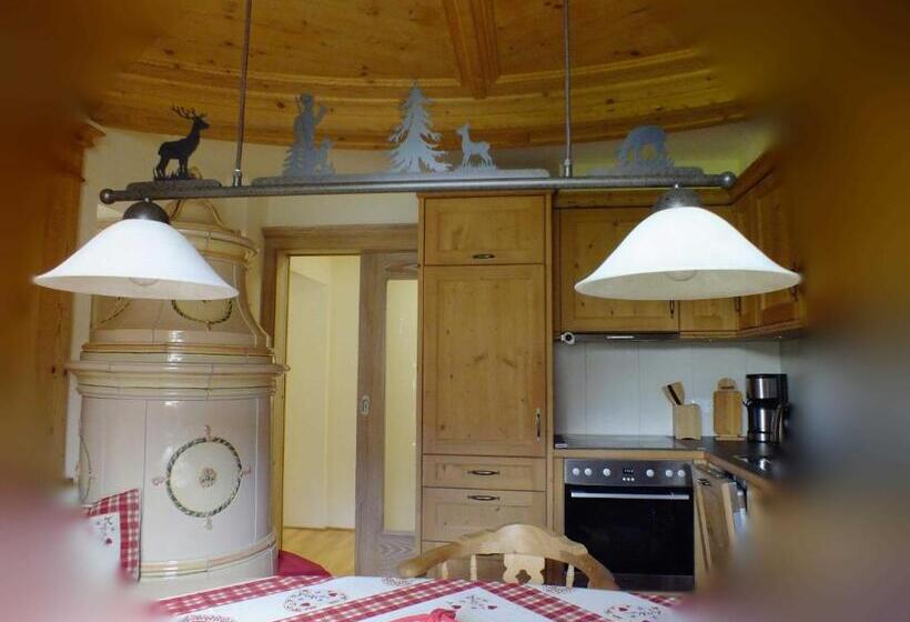 Дом 2 Спальни, Jagdhotel Sudetenhof