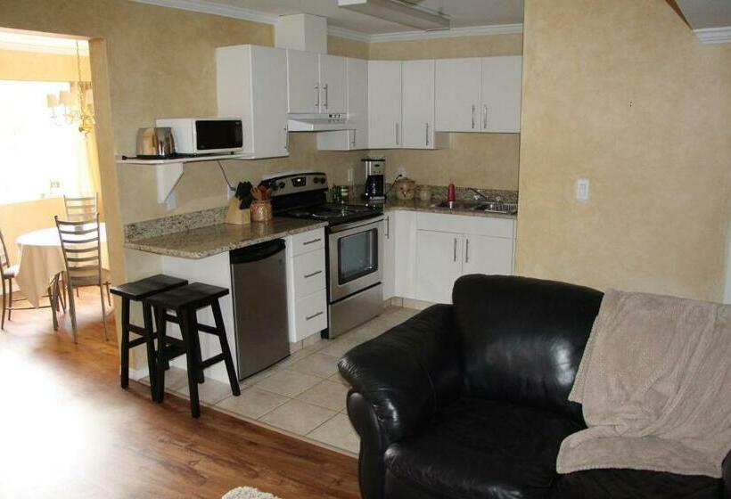 带2个卧室的公寓, Selah Retreat Guesthouse B&b