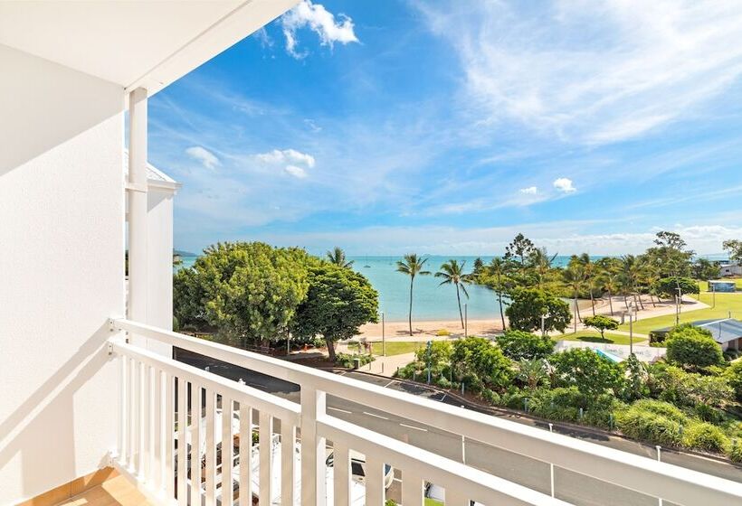 Люкс, Airlie Beach