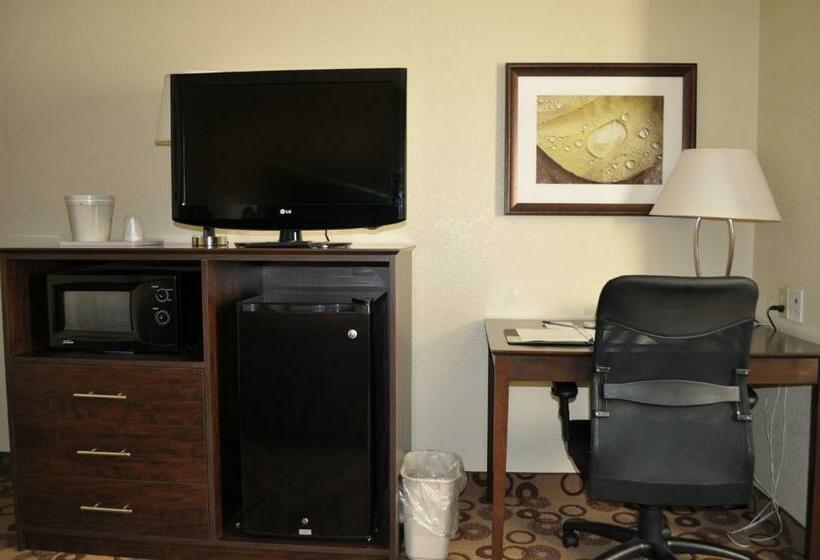 Номер Стандарт, Spark By Hilton Cedar Falls