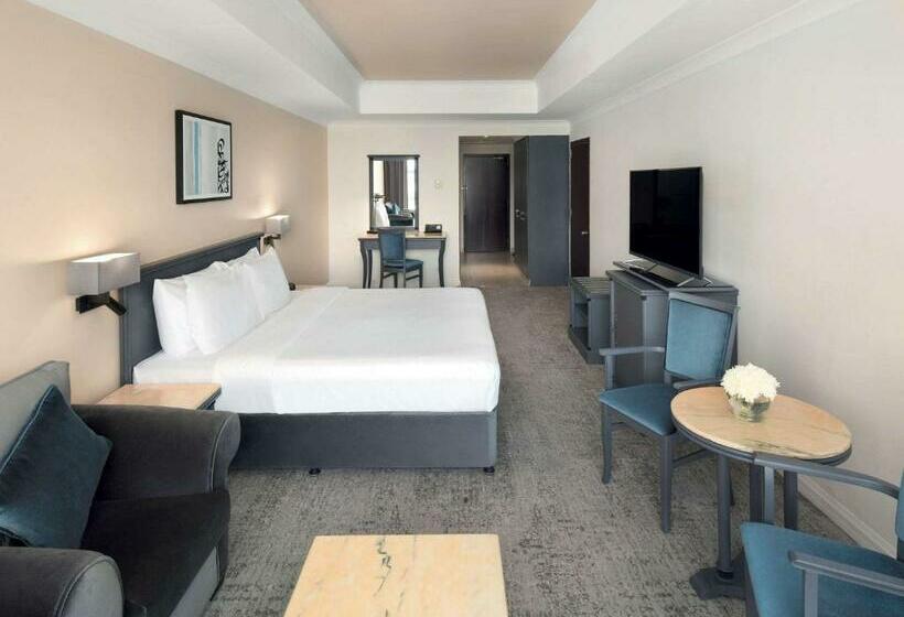 Номер Superior Кровать Кинг, Anwar Al Madinah Movenpick