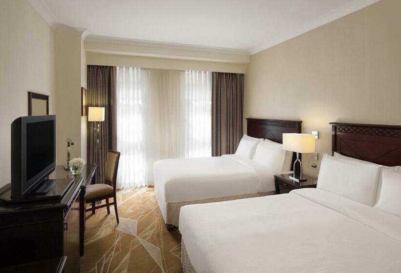 Люкс 3 Спальни, Anwar Al Madinah Movenpick